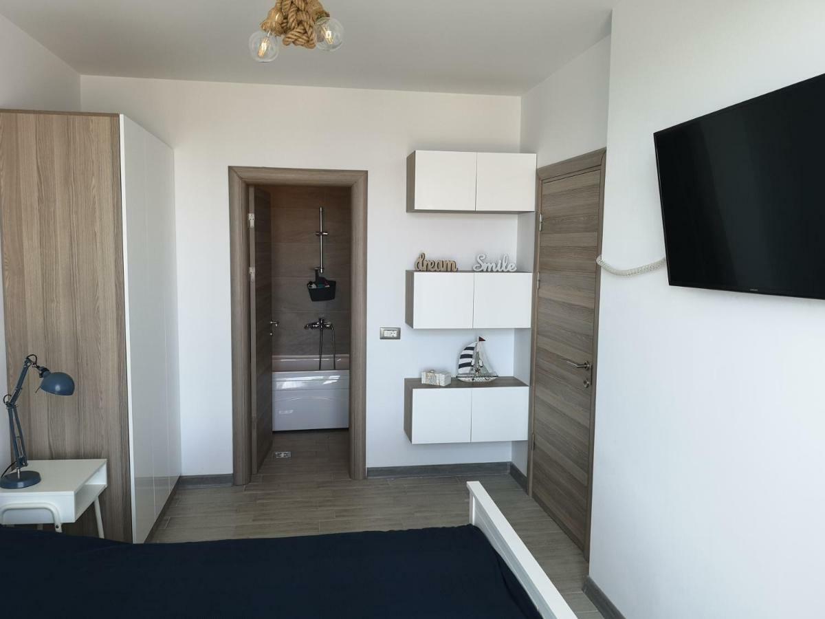 Relax Inn Apartment Navodari Luaran gambar